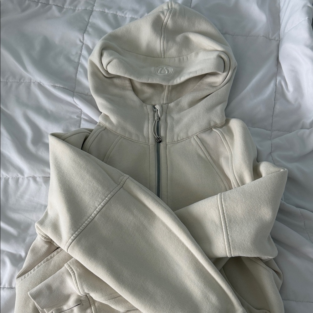 Bone Lululemon Scuba